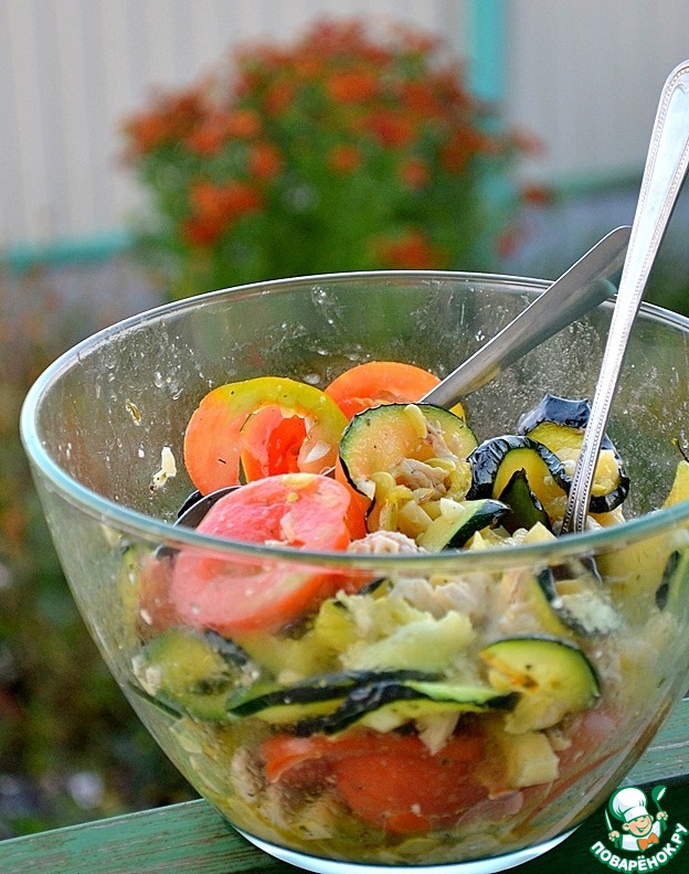 Теплый овощной летний салат