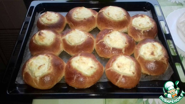 Сладкое дрожжевое тесто для булочек и ватрушек