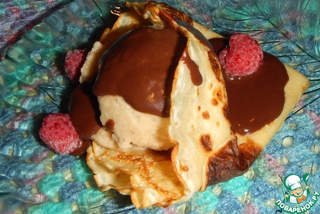 Палачинкен с мороженым и шоколадом
