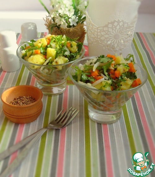 Овощной салат с кинзой и зернами кориандра