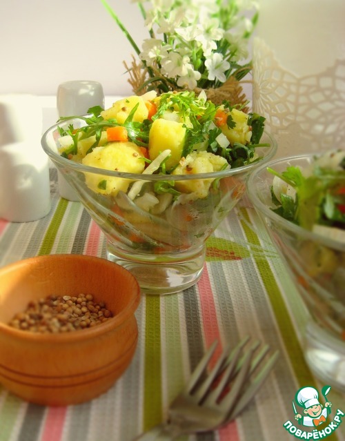 Овощной салат с кинзой и зернами кориандра