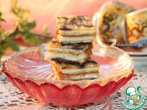 Полосатое пирожное с вареной сгущенкой