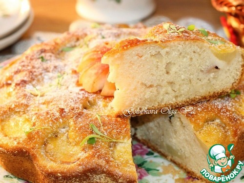 Пирог на кефире с персиками