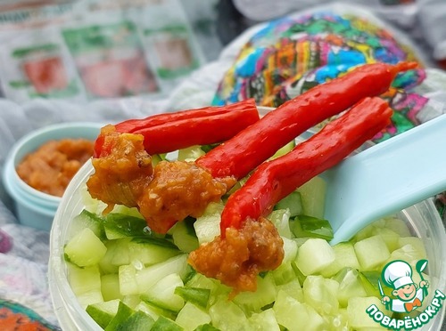 Перечный соус с колбасками "Пикник интроверта" Перечный соус с колбасками "Пикник интроверта"