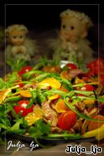 Свежий салат с уткой, запечeнными шампиньонами и мандариновой заправкой "Новогодние традиции" ингредиенты