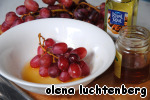 фото Теплый виноград с маскарпоне и ореховой карамелью
