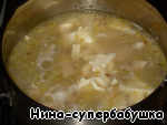 Английский куриный суп с сыром Лук-порей