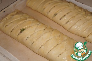 Кулебяка с капустой, беконом и яйцами – кулинарный рецепт