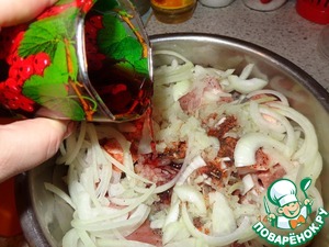 Свинина в гранатовом соусе - 7 пошаговых фото в рецепте