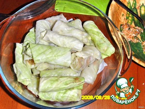 Голубцы из молодой капусты с куриным фаршем рецепт с фото