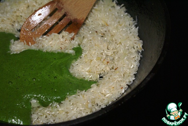 Рис зеленого цвета. Зеленый рис. Мексиканский зеленый рис.. Зеленый рис рецепт. Как сделать зеленый рис.