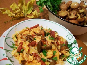 Рецепт Домашняя паста с грибами и беконом в томатном соусе