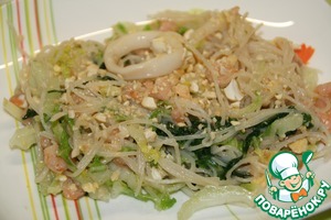Рецепт Рисовая лапша с креветками и кальмарами