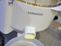 Strong tea on the beach �����������