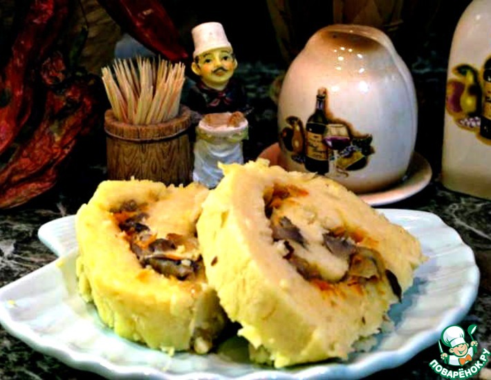 Рецепт: Постный картофельный рулет с грибами