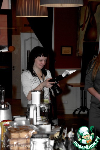 ����� ����