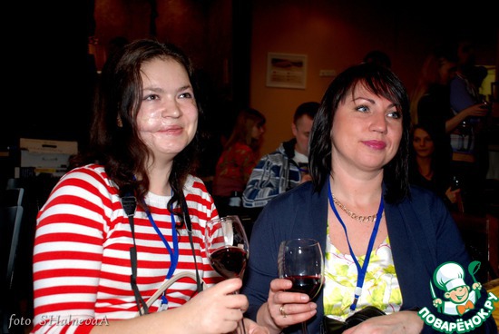 ����� ����