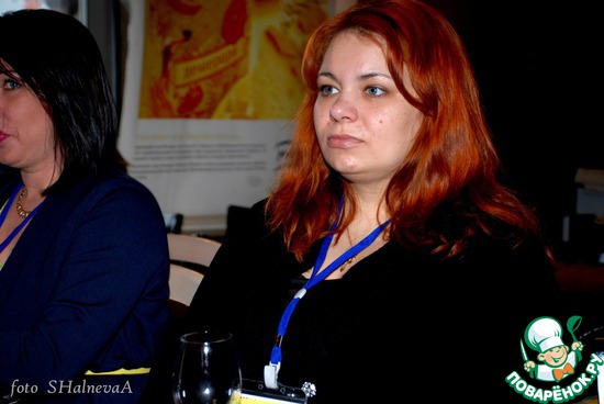 ����� ����