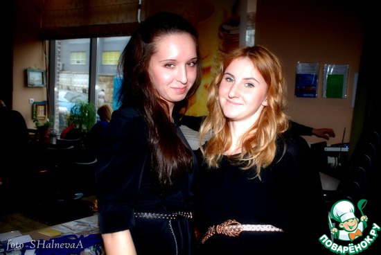 ����� ����