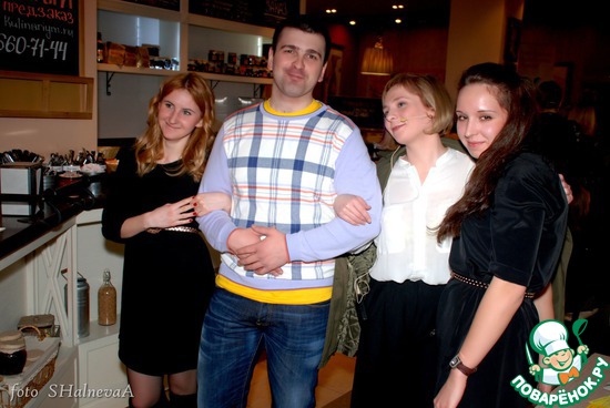 ����� ����