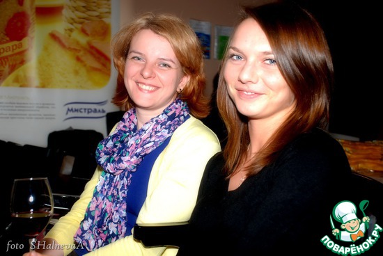 ����� ����