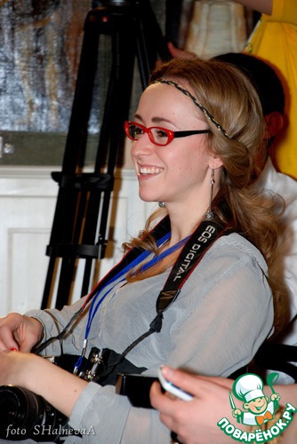 ����� ����