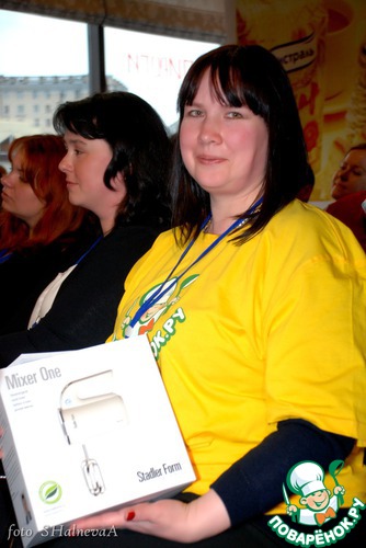 ����� ����