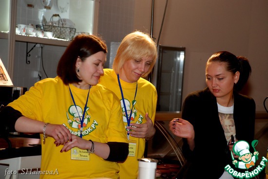 ����� ����