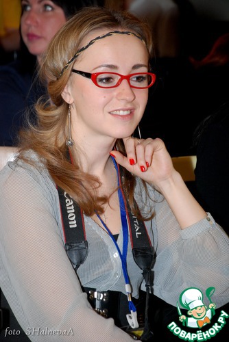 ����� ����