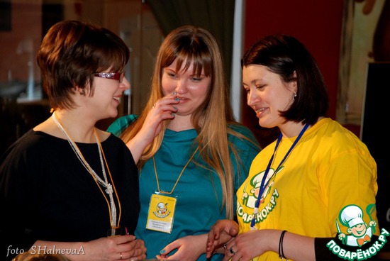 ����� ����