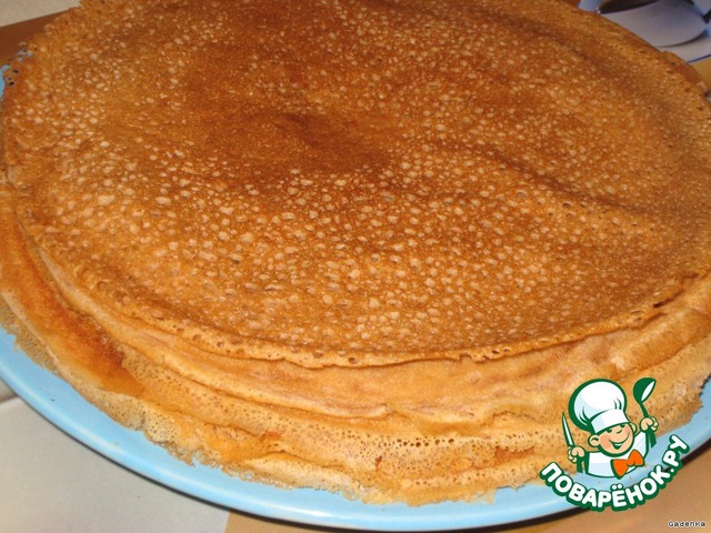 Pancakes with lemon-hazelnut cream
