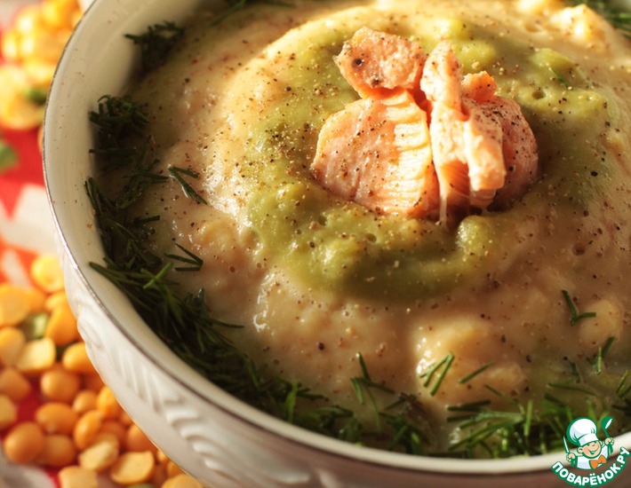 Рецепт: Гороховый суп-пюре с лососем