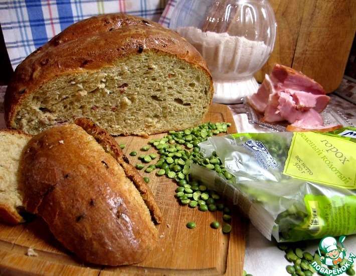Рецепт: Хлеб гороховый с беконом и луком