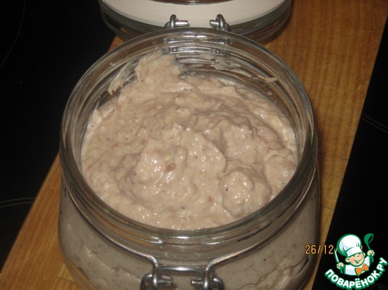 Паштет из сельди с творогом и орехами