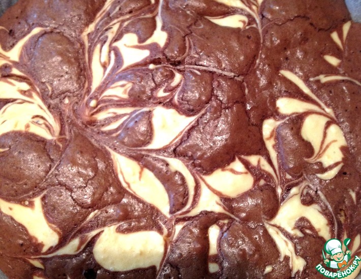Рецепт: Шоколадно-творожный пирог «День и ночь »