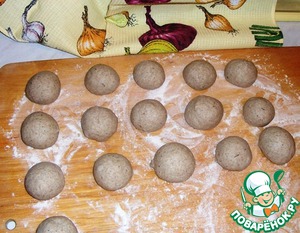 Пампушки с чесноком к борщу – 8 рецептов