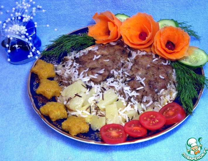 Рецепт: Шницель рубленый с рисом и ананасами