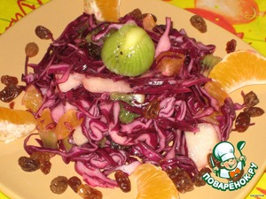 Салат из синей капусты с черносливом - рецепт блюда