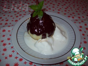 Рецепт Груша с шоколадным соусом и мороженым