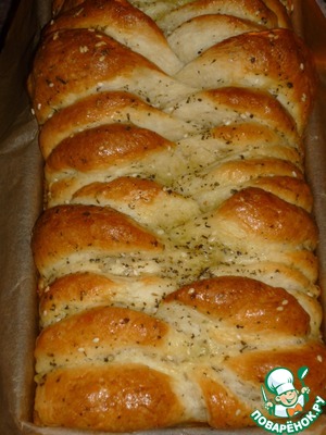 Сербский хлеб Погачице на топленом молоке 