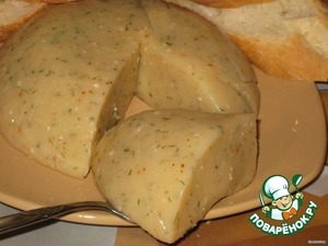 Homemade cheese 