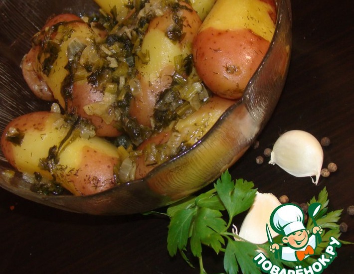 Рецепт: Ароматный картофель в соусе из петрушки