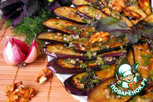 Рецепт Баклажаны под острым "зеленым" соусом с орехами