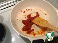   - (thai red curry prawns) 