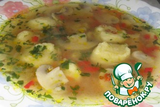 Рецепт: Гречневый суп с грибами и картофельными клецками