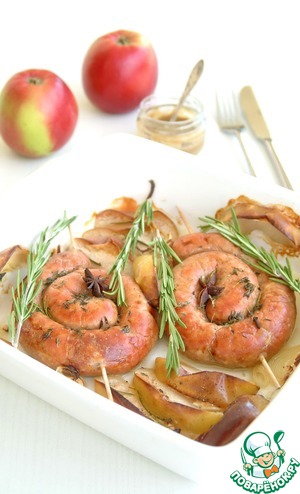 Рецепт Свиные колбаски запеченные с яблоком, розмарином и тимьяном