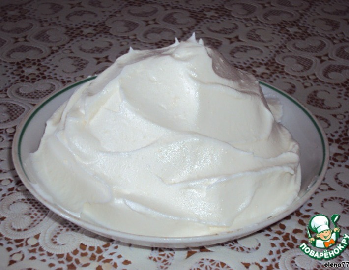 Белковое масло. Белково масляный крем. Ванильный масляный крем. Белково-масляный крем для выравнивания. Белково-масляный крем для выравнивания торта.
