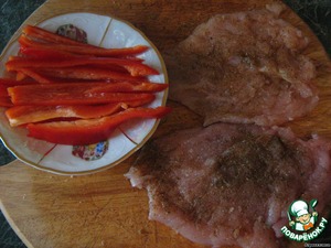 Рулет из курицы с морковью "Глазики" – кулинарный рецепт