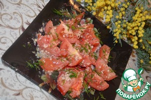 Рецепт Салат с помидорами и орехово-чесночной заправкой