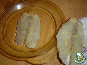 Рыба, запеченная с чесноком и луком Чеснок